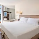 Melia 5* Cala Galdana (Menorca)