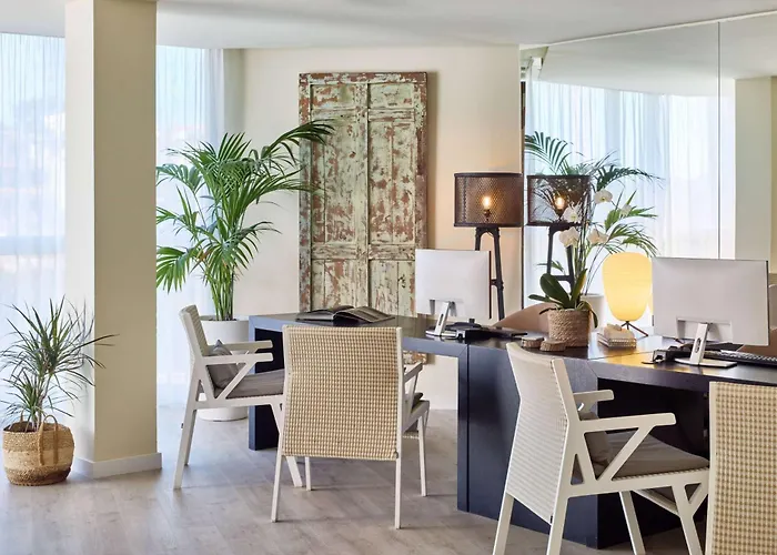 Melia 5* Cala Galdana (Menorca)